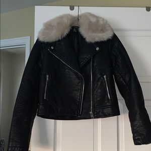 F21 FAUX LEATHER JACKET WITH REMOVABLE FUR TRIM
